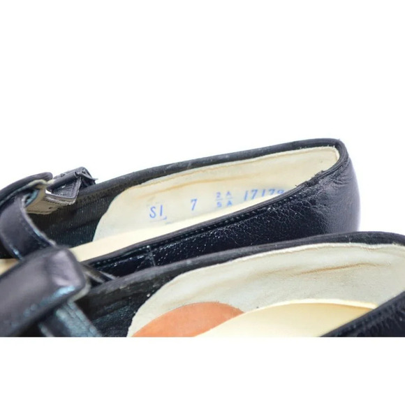 P.W.Minor Orthopedic Black Mary Jane Buckle Heel 7 - Picture 7 of 9